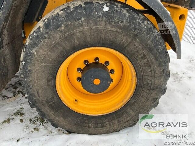 Cargadora telescópica JCB 560-80 AGRI SUPER