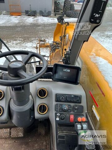 Cargadora telescópica JCB 560-80 AGRI SUPER