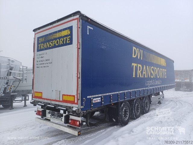 Semirremolque abierto con toldo Schmitz Cargobull Curtainsider Standard Getränke