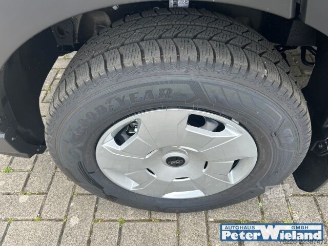 Dodávka s dvojitou kabinou Ford Transit Kasten 350 L4 Trend StandHZG Navi 360 Kamera ACC Klimaautom SHZ LenkradHZG Parklenkass.