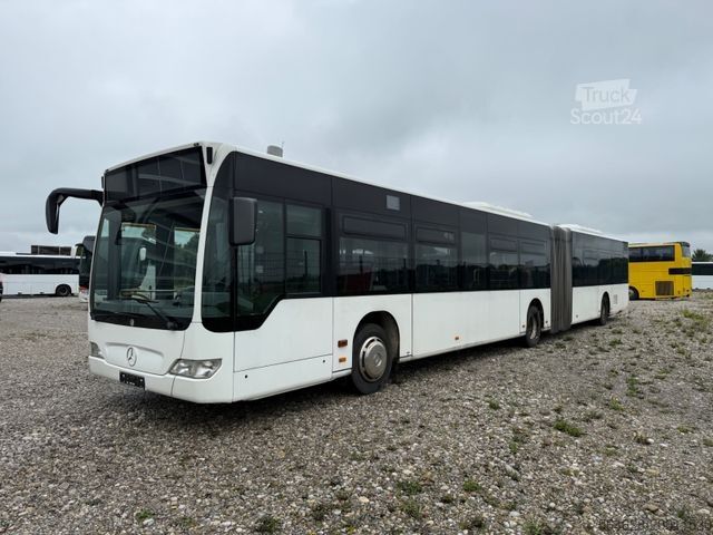 Csuklós autóbusz MERCEDES-BENZ O 530 G Citaro
