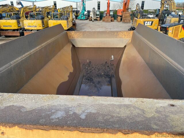 Dump truck Volvo A30G