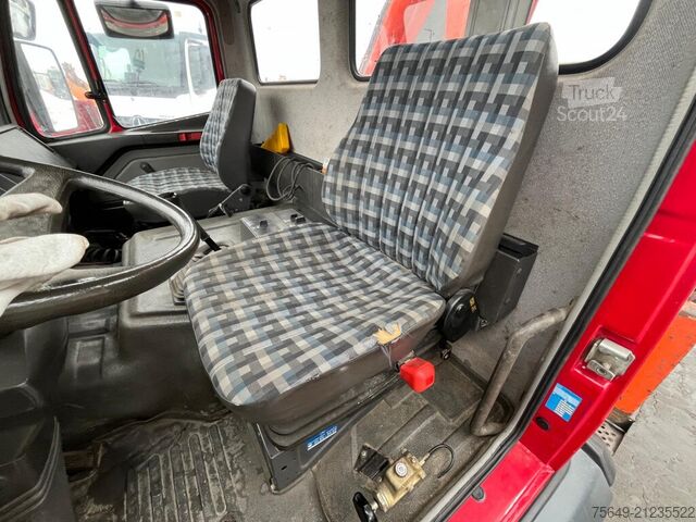 Torenkraan Mercedes-Benz -1722 4 x 2 -1722 4 x 2