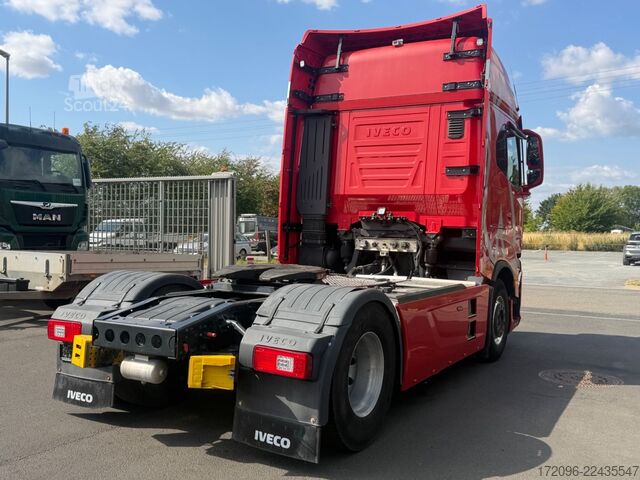 Standaard trekker IVECO S-way 570 Luft/Luft, Retarder, Hydraulik, 2x PTO