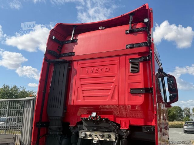 Standaard trekker IVECO S-way 570 Luft/Luft, Retarder, Hydraulik, 2x PTO