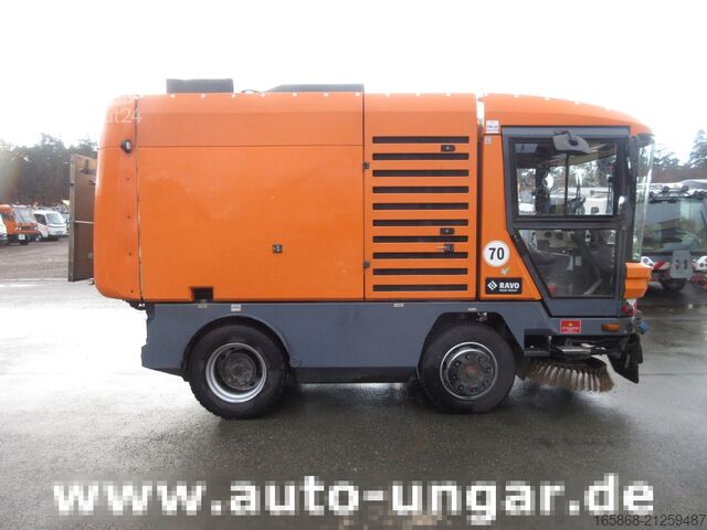 Balayeuse de voirie Ravo 580 Euro 5 2-Besen 50km/h Kehrmaschine S