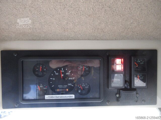 Balayeuse de voirie Ravo 580 Euro 5 2-Besen 50km/h Kehrmaschine S