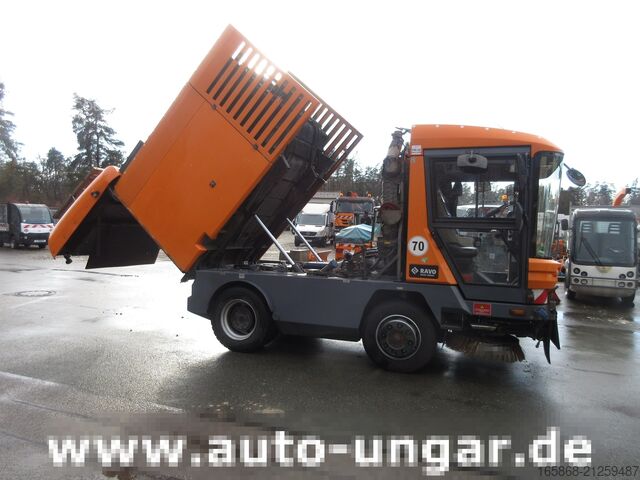 Balayeuse de voirie Ravo 580 Euro 5 2-Besen 50km/h Kehrmaschine S