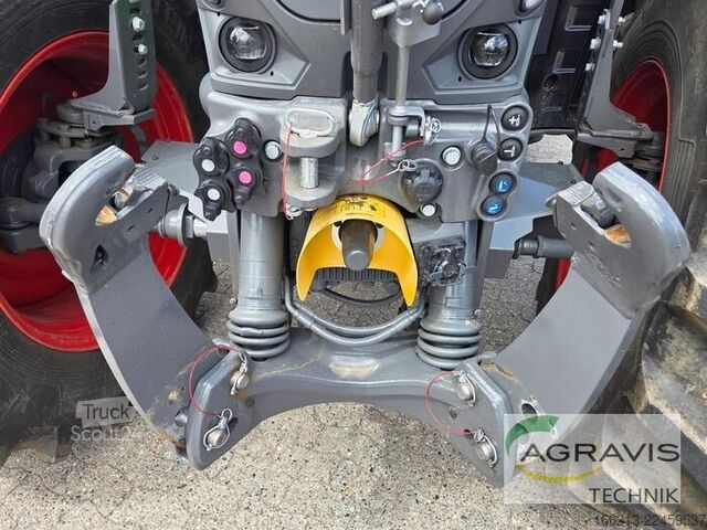 Tractor Fendt 832 VARIO GEN-5