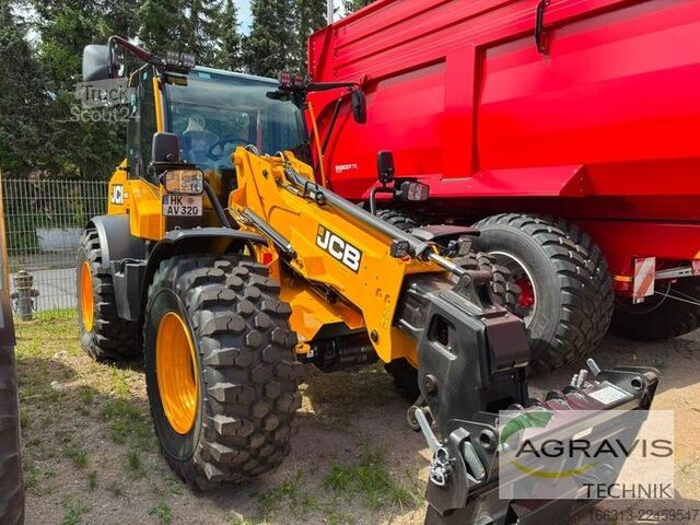 Piha-ajoneuvo JCB TM 320 S AGRI
