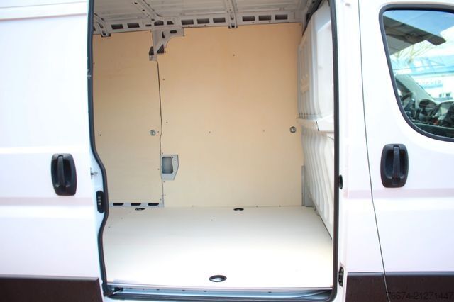 Bestelwagen met verhoogd dak OPEL Movano C  HKa L3H2 3,5t Kamera Navi  PDC Holzbo.