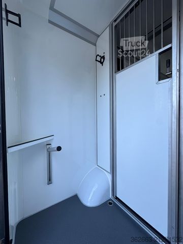 Livestock transporter RENAULT Master ZF 9-GANG AUTOM. 2025er STX, 3-Haras