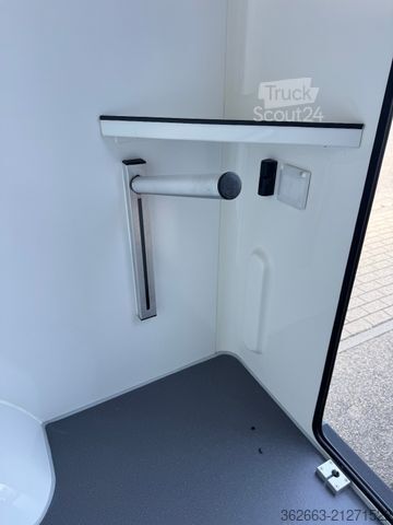 Livestock transporter RENAULT Master ZF 9-GANG AUTOM. 2025er STX, 3-Haras