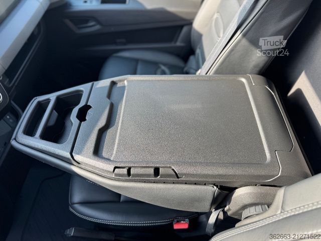 Livestock transporter RENAULT Master ZF 9-GANG AUTOM. 2025er STX, 3-Haras