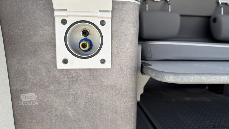 Kamper kombi Volkswagen California Ocean 2023 | Automática | Techo elevable