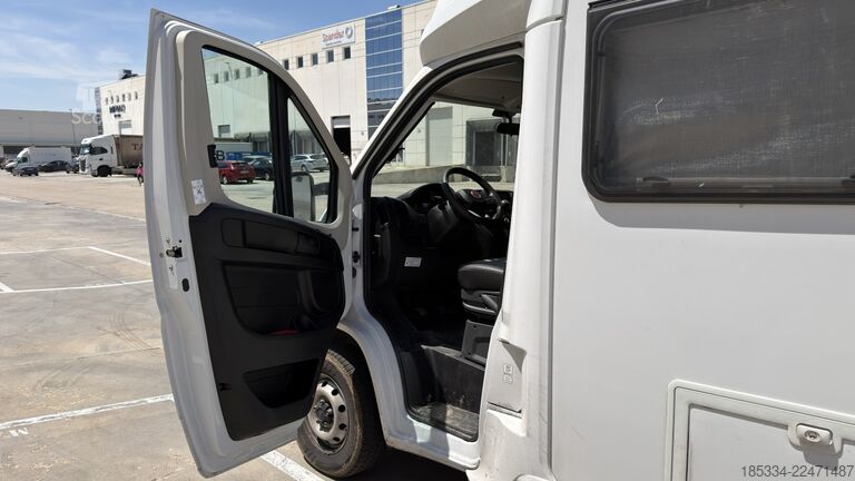 Caravana semiintegrada 2024 Fiat Ducato Weinsberg Carasuite Entièrement équipé | Couchages 5