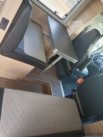 Camping-car semi-intégré 2024 Fiat Ducato Weinsberg Carasuite Entièrement équipé | Couchages 5