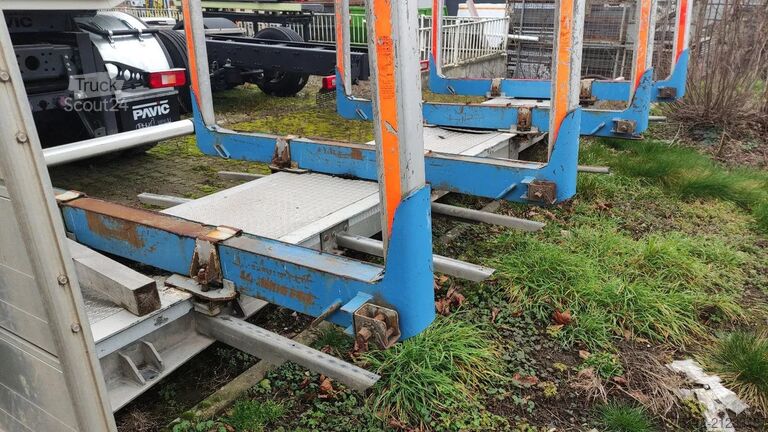 Transporteur de bois Diversen SCHEMELAUFBAU MIT ExTe Rungen, Schemel SCHEMELA...