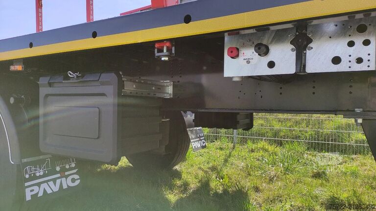 Transportator de lemn PAVIC 3-Achs Plattform-Auflieger Typ 144 SONDERPREIS!...