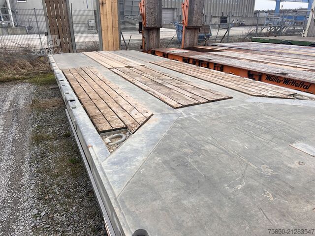 Naczepa niskopodwoziowa Möslein TO 3 F Schwebheim  3 Achs Tiefladeranhänger 9 m Ladefläche