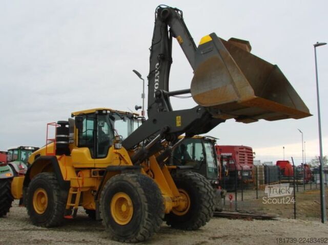 Pala gommata Volvo L180H articulated loader / 1000 MTH!