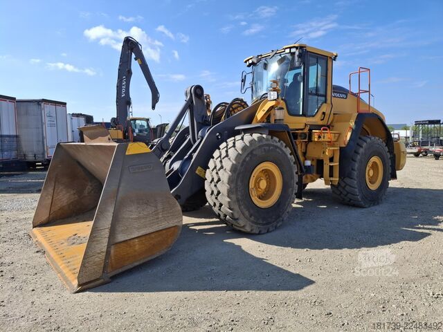 Pala gommata Volvo L180H articulated loader / 1000 MTH!