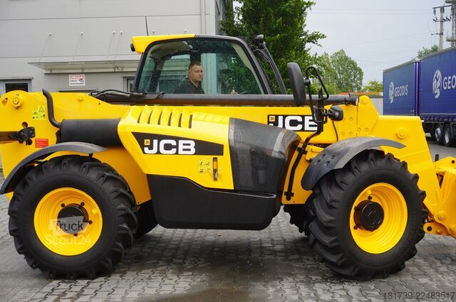 Ładowarka teleskopowa JCB 535-95 / 3.5 T / range 9.5 m / joystick