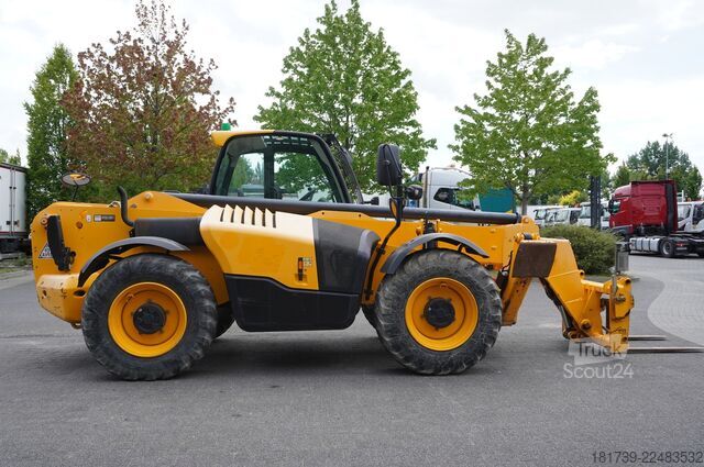Teleskoplastare JCB 540-140 telescopic loader / 14 m range