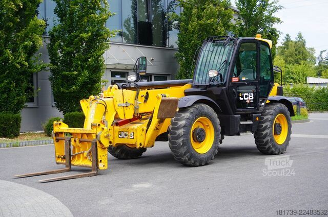 Teleskoplastare JCB 540-140 telescopic loader / 14 m range