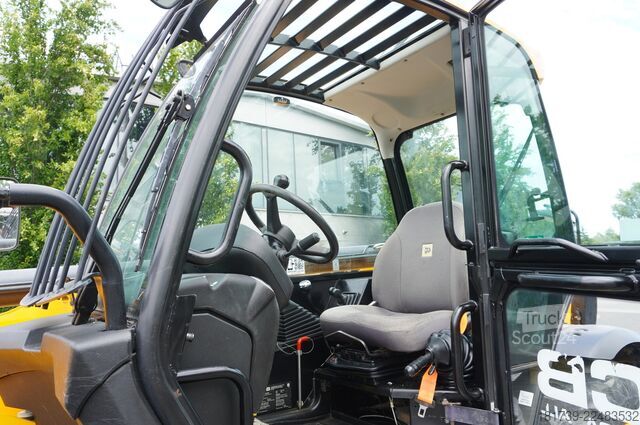 Teleskoplastare JCB 540-140 telescopic loader / 14 m range