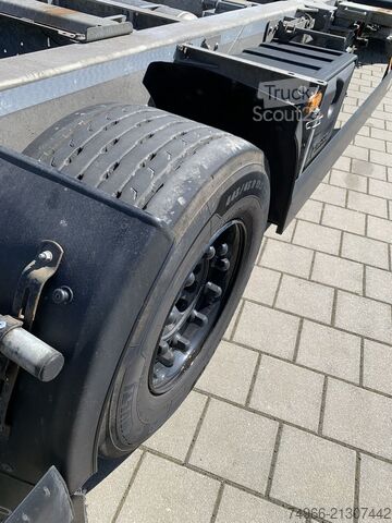 Remorcă cu șasiu interschimbabil Redos Zentralachsanhänger für alle HöHen BD2 X