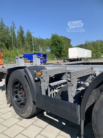 Remorcă cu șasiu interschimbabil Redos Zentralachsanhänger für alle HöHen BD2 X