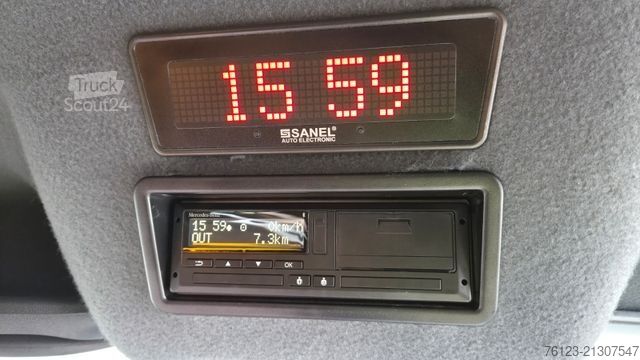 Minibus MERCEDES-BENZ 2 x 515 Sprinter 22 Schlafsessel Lagerfahrzeug S