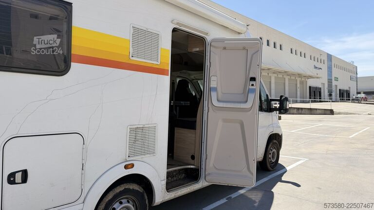 Polintegriran avtodom 2024 Fiat Ducato Weinsberg Carasuite | Vollausstattung | 5 Schlafplätze