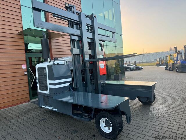 Stivuitor cu patru direcții Combilift C6000/Wide positioner/ Only 3157 hours !