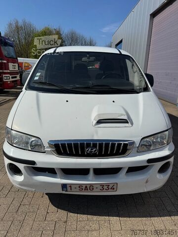 Фургон с ящиками Hyundai H200