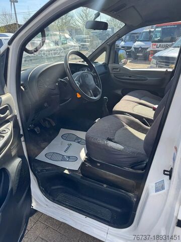 Фургон с ящиками Hyundai H200