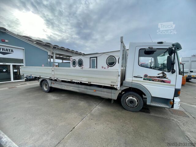 кутиевиден ван Mercedes-Benz Atego 817