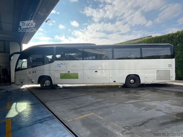 Tur aracı Irizar i6