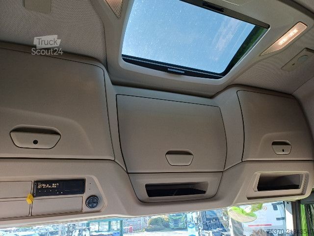 Стандартный седельный тягач IVECO S-WAY AS440S57T/P