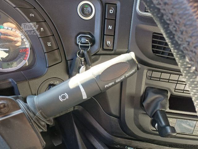 Стандартный седельный тягач IVECO S-WAY AS440S57T/P