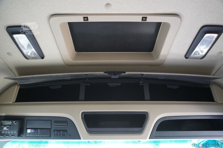 Авторефрижератор Mercedes-Benz Actros 2546 / Lecapitaine refrigerator