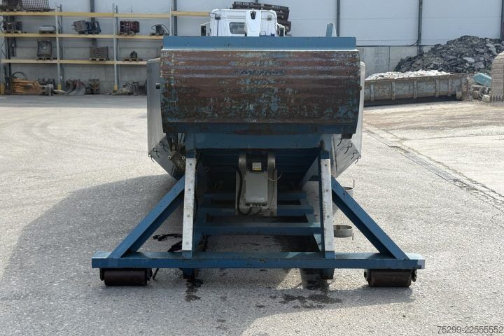 Kontejner  RTSK 12 Hochkippmulde / Swiss-Vehicle