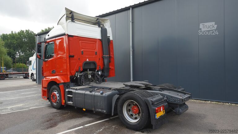 Standardni SZM Mercedes-Benz Actros 1943 tractor unit