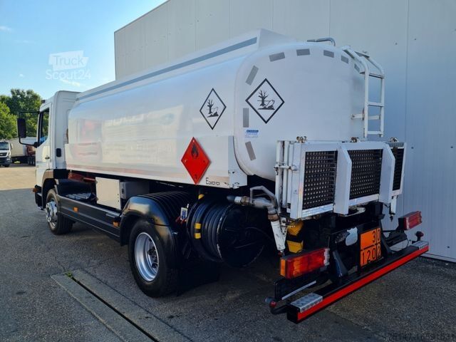 Βυτιοφόρο φορτηγό MERCEDES-BENZ 1323 Atego Esterer BJ 2001 10.300 Ltr.