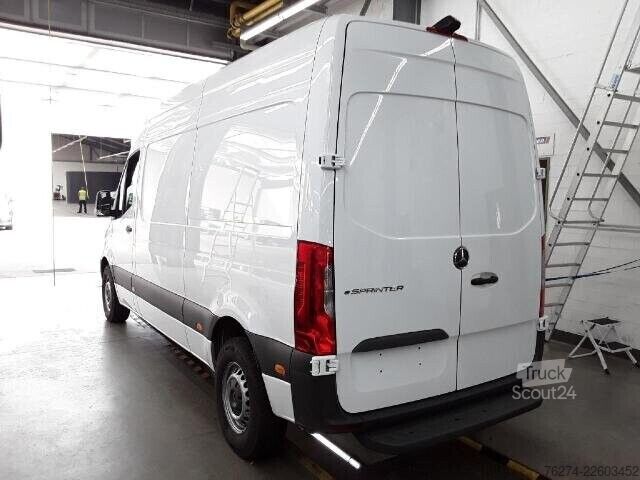 Furgone a tetto alto Mercedes-Benz eSprinter Rückkamera Sitzheizung DAB Automatik