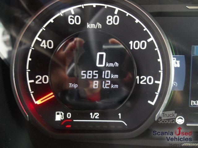 Samochód do przewozu napojów Scania P 320 B6x2*4NB / EWERS - Schwenkwandaufbau