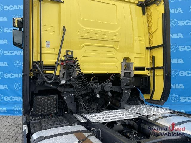 Standarta vilcējs Scania S 450 A4x2NA DIFF-L RETARDER PARK AIRCO ACC