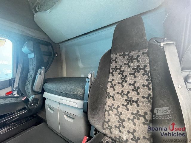 Standarta vilcējs Scania S 450 A4x2NA DIFF-L RETARDER PARK AIRCO ACC