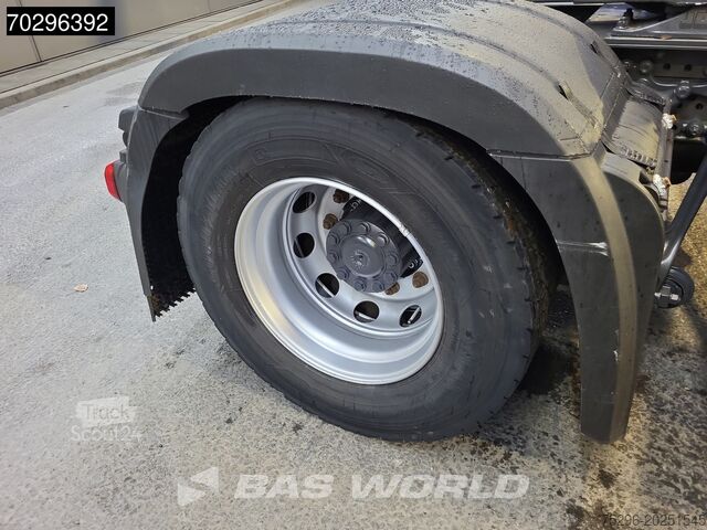 Standard-SZM Mercedes Actros 1942 4X2 GigaSpace NL-Truck Standairco N...